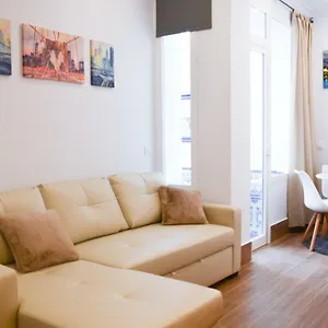 San Jacinto Iii Apartment Seville